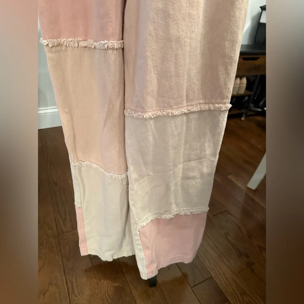 Papermoon Pink and Cream Adorable Distressed Jumpsuit Size Small - Picture 12 of 14